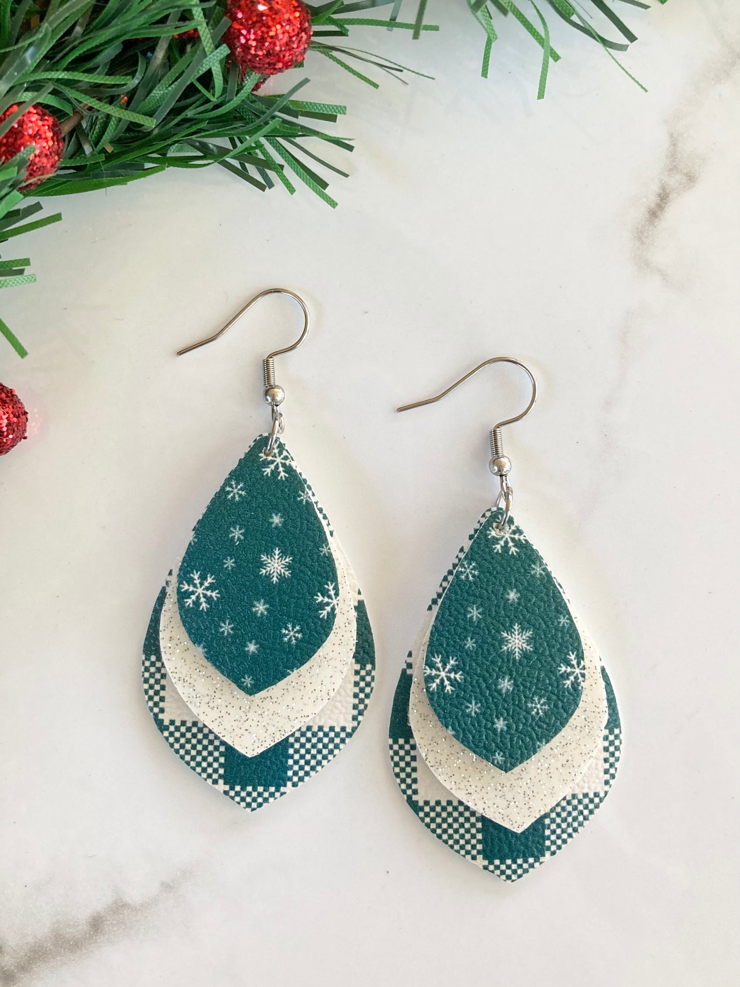 Cozy Snowflake Earrings