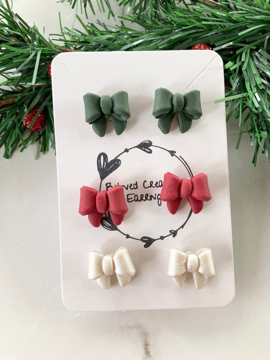 Clay Bow Stud Set